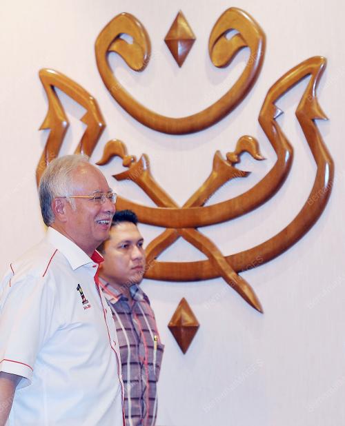 UMNO170_26112014_UMNO