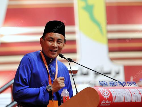 UMNO174_01122016_UMNO