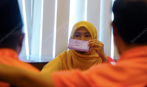 UMNO175_19102013_UMNO