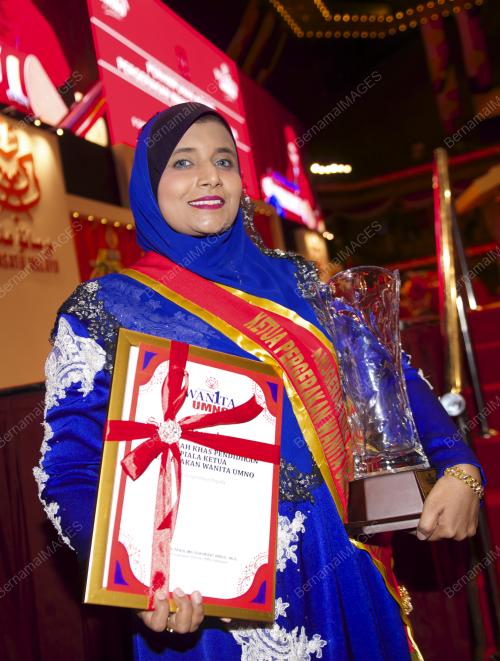 UMNO18_09122015_WANITA