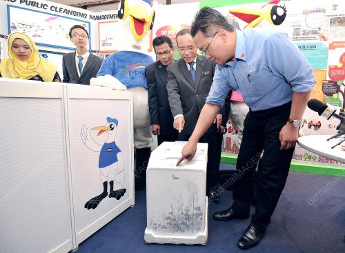 UMNO18_25112014_RAHMAN