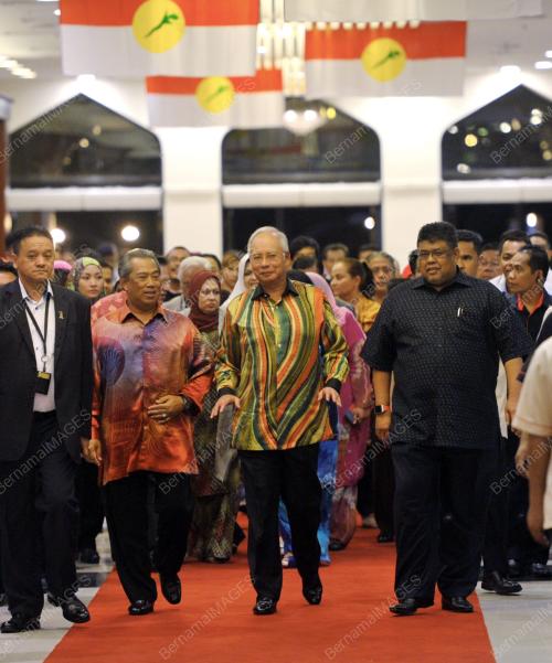 UMNO190_19102013_PM