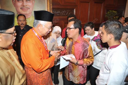 UMNO19_01122012_UMNO_2012