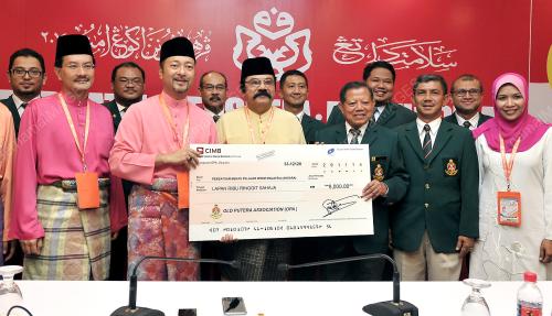 UMNO19_29112014_MUKHRIZ_ANSARA