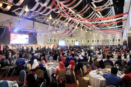 UMNO200_01122016_DINNER