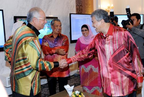 UMNO200_19102013_KEPUTUSAN