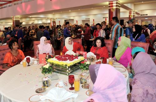 UMNO202_01122016_DINNER