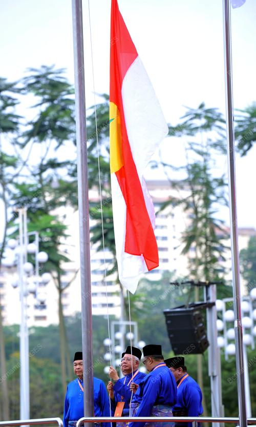 UMNO20_01122016_UMNO