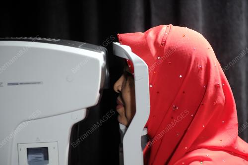 UMNO21_11122015_MATA