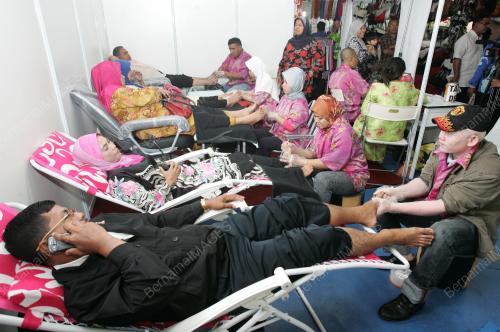 PERHIMPUNAN AGUNG UMNO KE 61