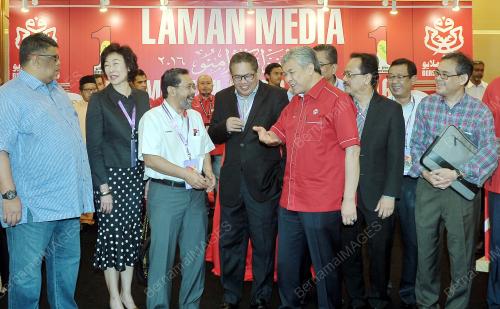 UMNO21_29112016_LAMAN_MEDIA