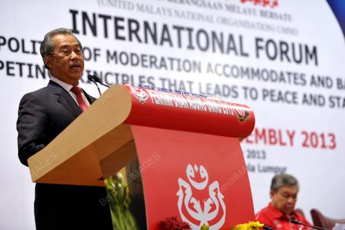 UMNO22_03122013_FORUM
