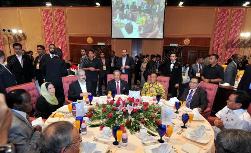 UMNO23_03122013_MKN