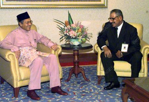 UMNO24-21_06_2001_CALL_ON_27012016