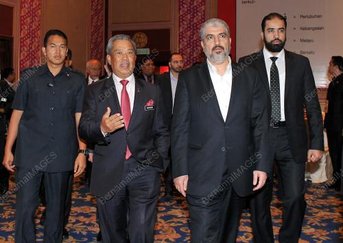 UMNO24_03122013_MKN