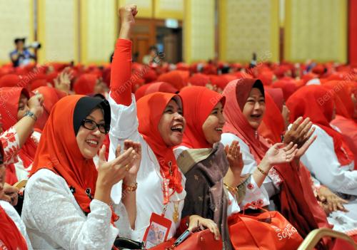 UMNO24_04122013_WANITA