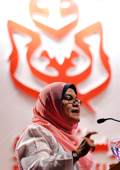 UMNO24_12122015_BAHAS