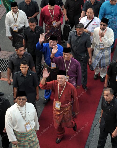 UMNO25_05122013_PM