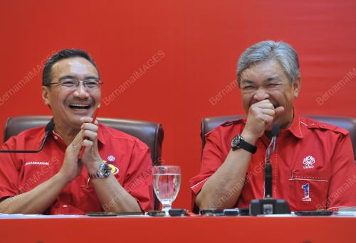 UMNO25_09122015_PC