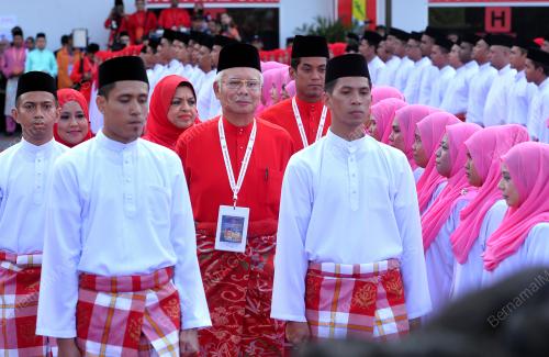 UMNO25_10122015_PM