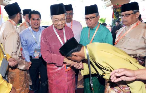 UMNO25_27112014_UMNO