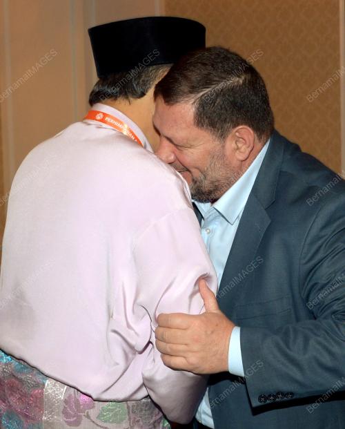 UMNO26_02122016_UMNO