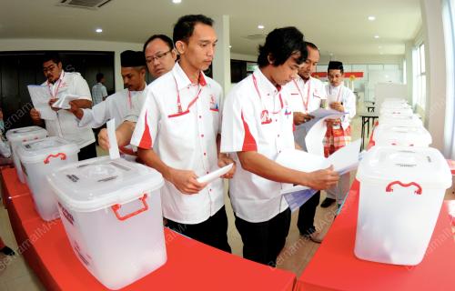 UMNO26_12102013_PEMUDA