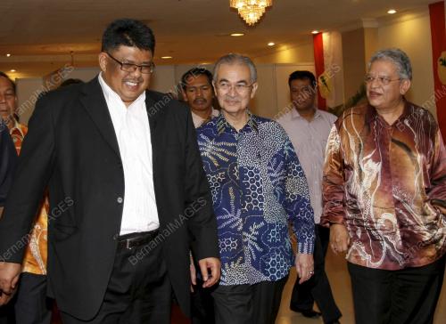 ABDULLAH AHMAD BADAWI