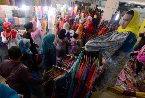 UMNO28_11122015_GERAI