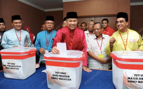 UMNO28_19102013_ZAHID