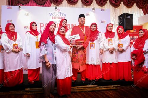 UMNO29_03122016_WANITA