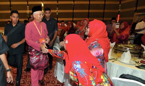 UMNO32_02122016_UMNO