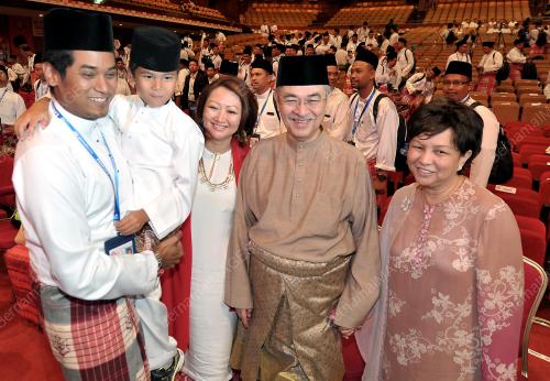 UMNO32_04122013_UMNO