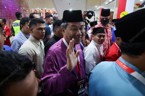 DATUK SERI MOHAMAD HASAN