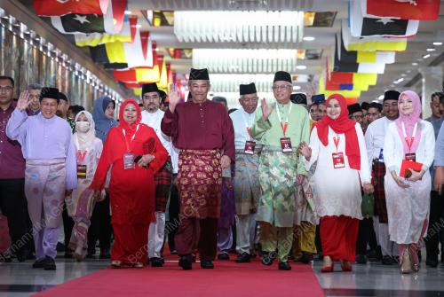 DATUK SERI MOHAMAD HASSAN