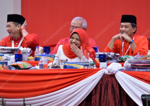 UMNO34_12122015_WANITA