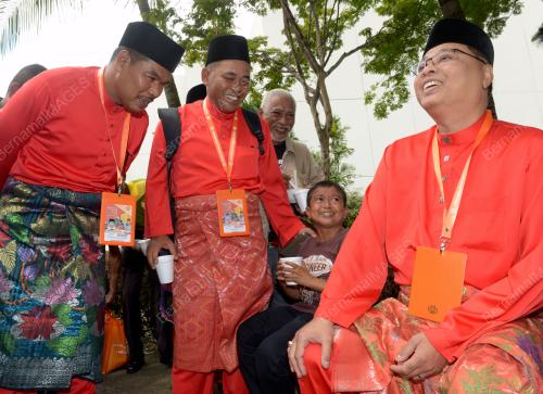 UMNO35_03122016_UMNO