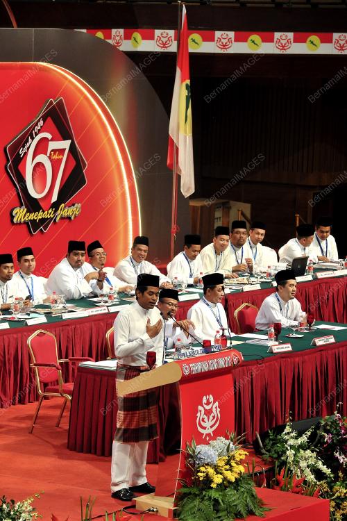 UMNO35_04122013_UMNO