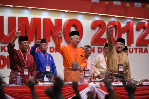 UMNO37_01122012_UMNO_12