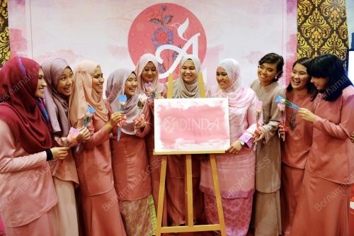 UMNO37_08122015_ADINDA