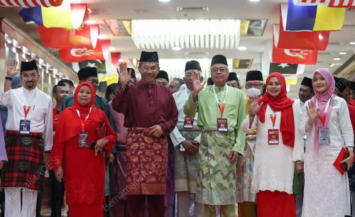 DATUK SERI MOHAMAD HASSAN