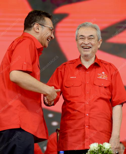 UMNO39_11052017_HARI_UMNO