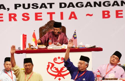 PERHIMPUNAN AGUNG UMNO KE 61