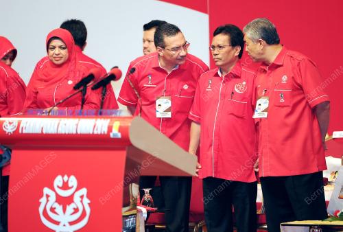 UMNO39_25112014_AMANAT