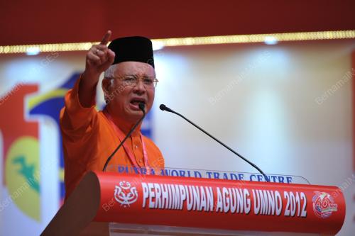 UMNO40_01122012_UMNO_12