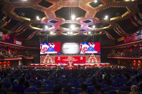 UMNO40_01122016_UMNO