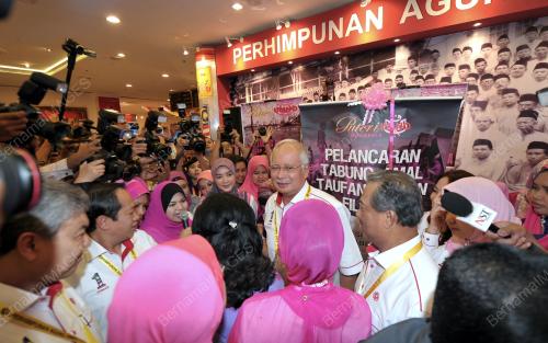 UMNO40_03122013_PM