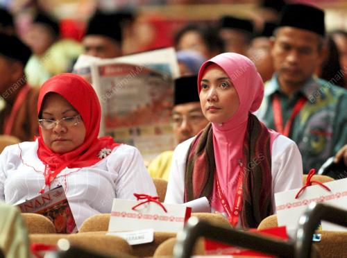 PERHIMPUNAN AGUNG UMNO KE 61