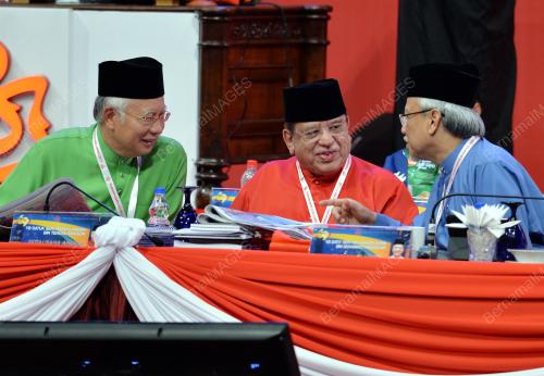 UMNO42_11122015_PRESIDEN_UMNO
