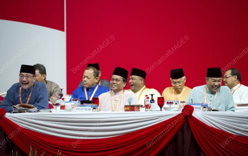 UMNO42_28112014_UMNO